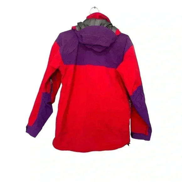 Vintage MEC Men’s Technical Gore-Tex jacket, under arm  venting, Velcro cuffs - Picture 3 of 12